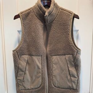 lululemon athletica High Pile Fleece Vest Tan